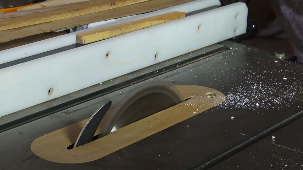 Техника безопасности при работе на циркулярных пилах